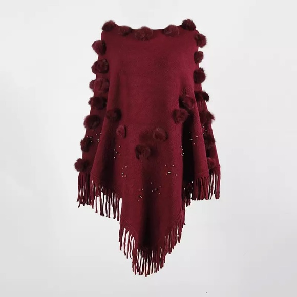 New! Pearl Pom Poncho - Picture 14 of 15